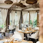 Hotel Moulin De Cambelong- Emilie & Thomas