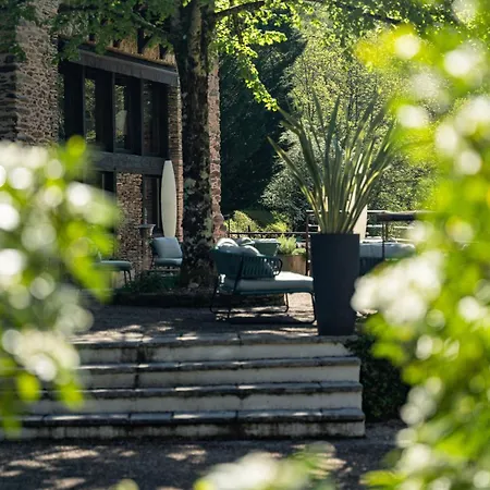 Moulin De Cambelong- Emilie & Thomas Hotel 4*