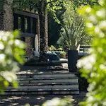 Moulin De Cambelong- Emilie & Thomas Отель 4*
