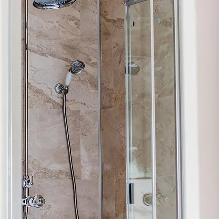 Otel Moulin De Cambelong- Emilie & Thomas 4*